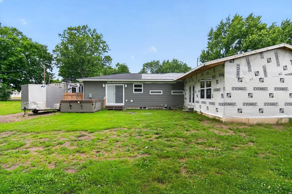 707 Lowell Avenue Blackman Charter Township MI 49202