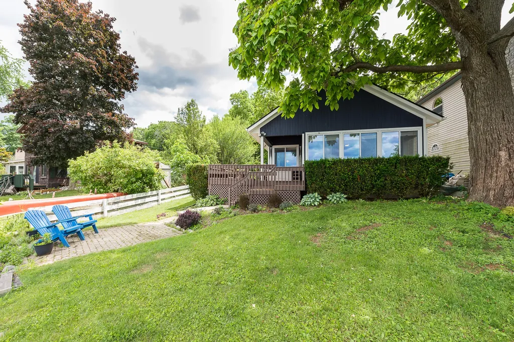 7275 Webbs Landing Dexter Township MI 48137