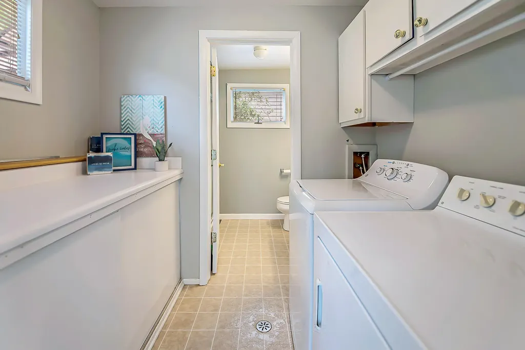 7275 Webbs Landing Dexter Township MI 48137