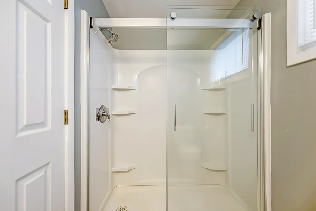 7275 Webbs Landing Dexter Township MI 48137