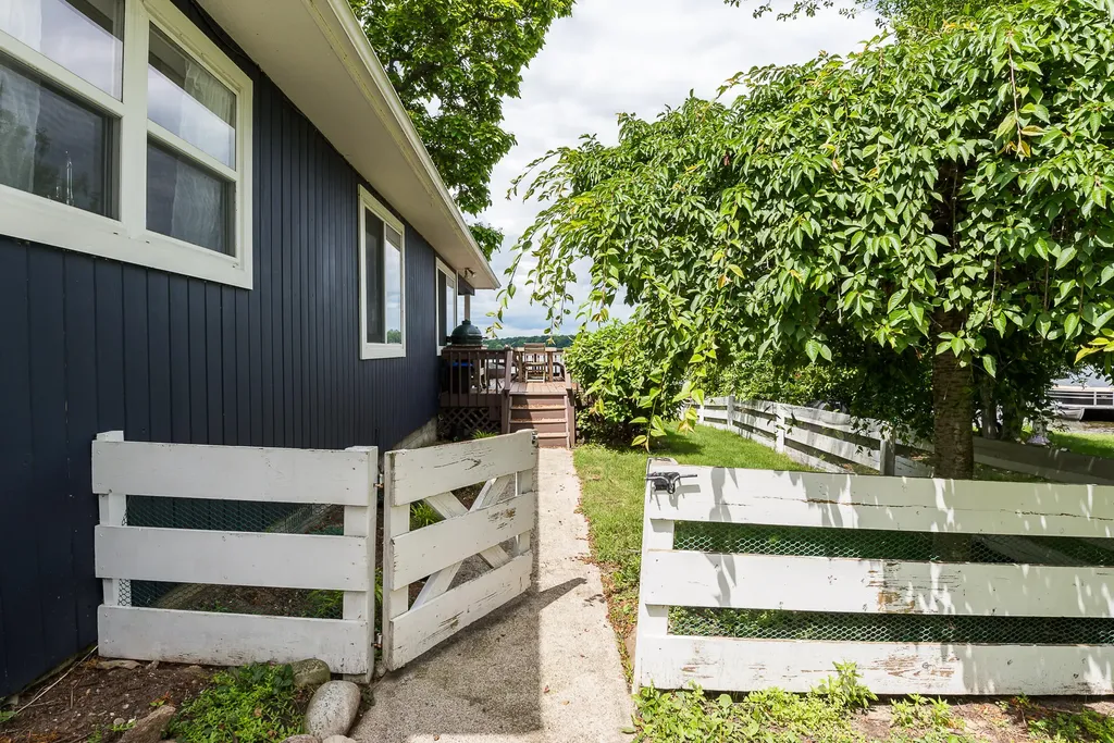 7275 Webbs Landing Dexter Township MI 48137