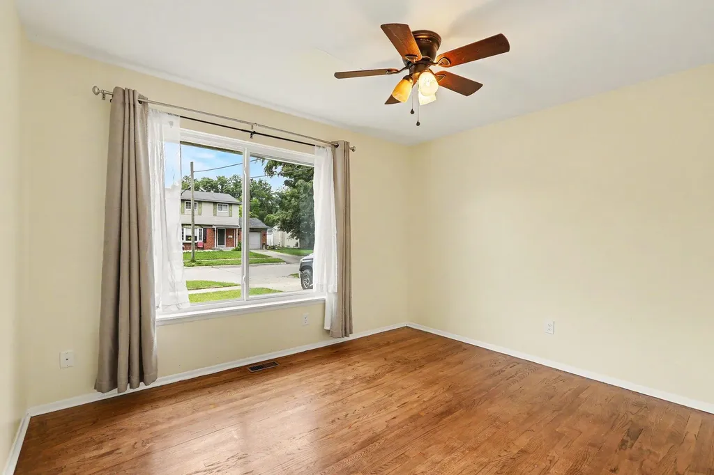 8485 Forrest Drive Canton Charter Township MI 48187