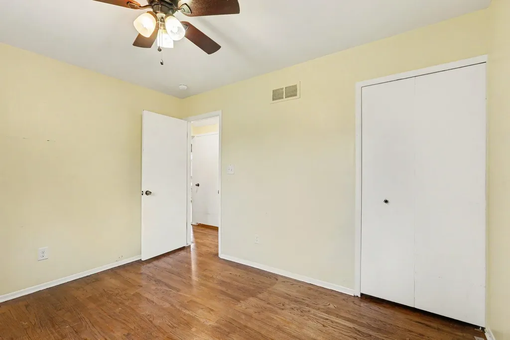 8485 Forrest Drive Canton Charter Township MI 48187