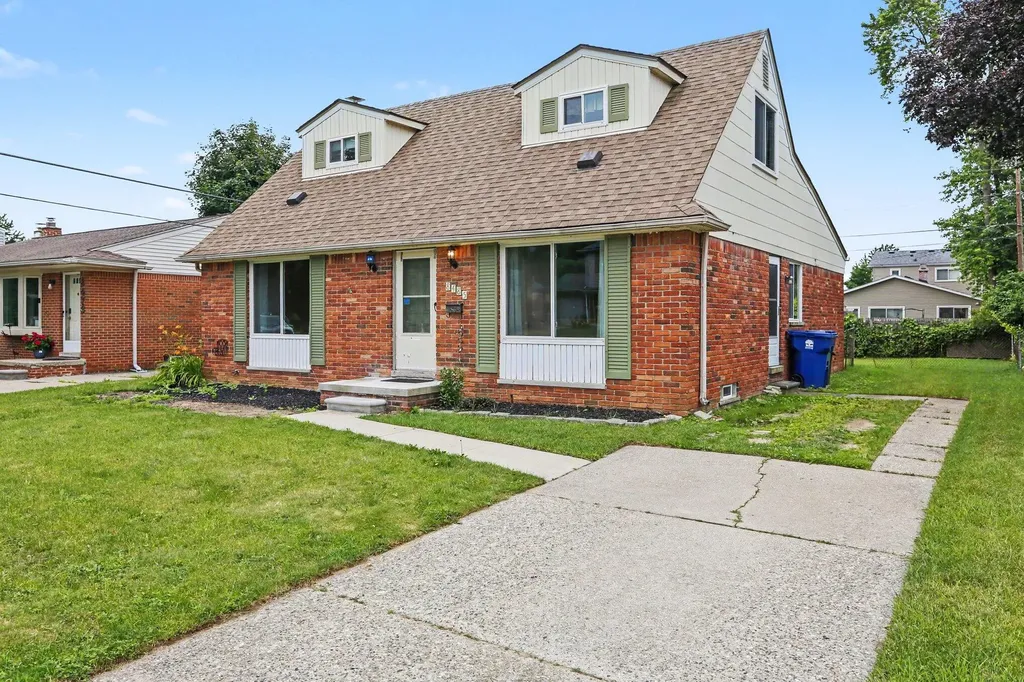 8485 Forrest Drive Canton Charter Township MI 48187
