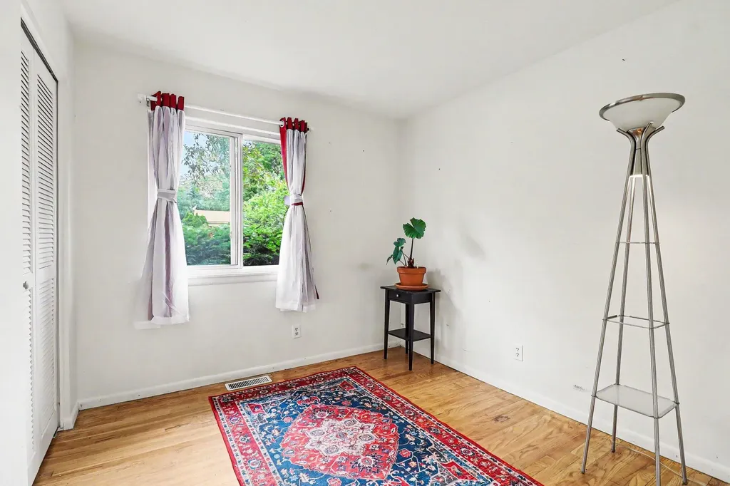624 Susan Drive Ann Arbor City MI 48103