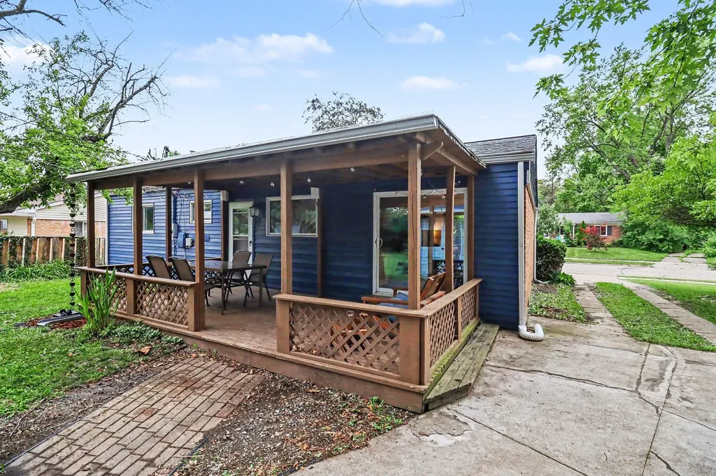 624 Susan Drive Ann Arbor City MI 48103
