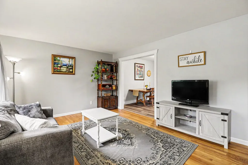 624 Susan Drive Ann Arbor City MI 48103