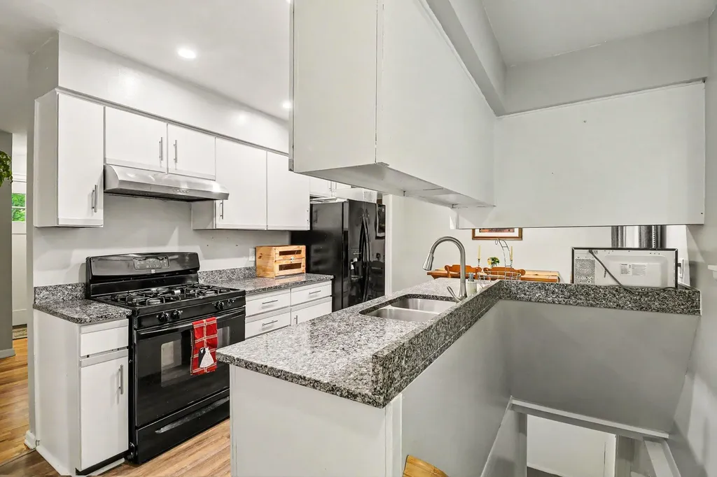 624 Susan Drive Ann Arbor City MI 48103