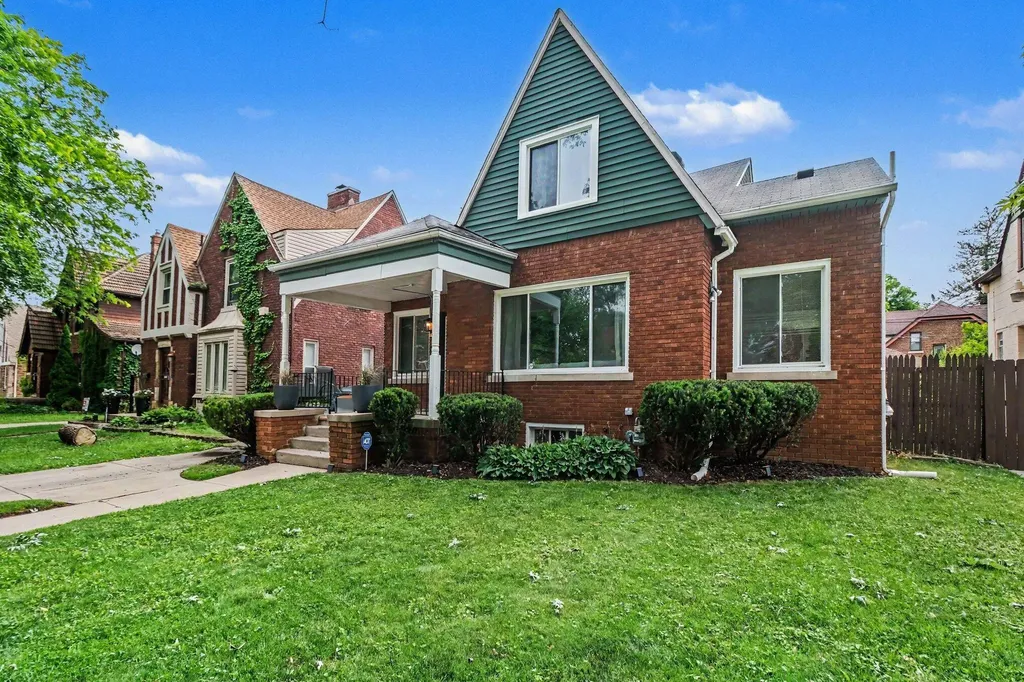 15348 Stahelin Avenue Detroit City MI 48223