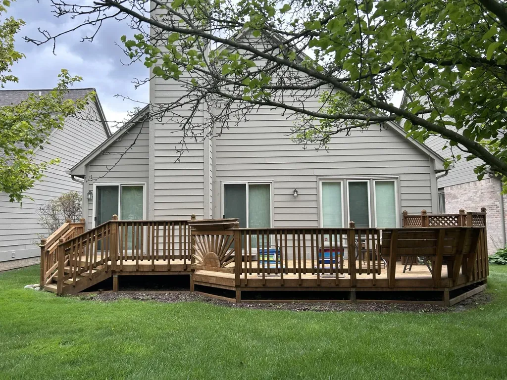 24587 Enchanted Drive Novi City MI 48374