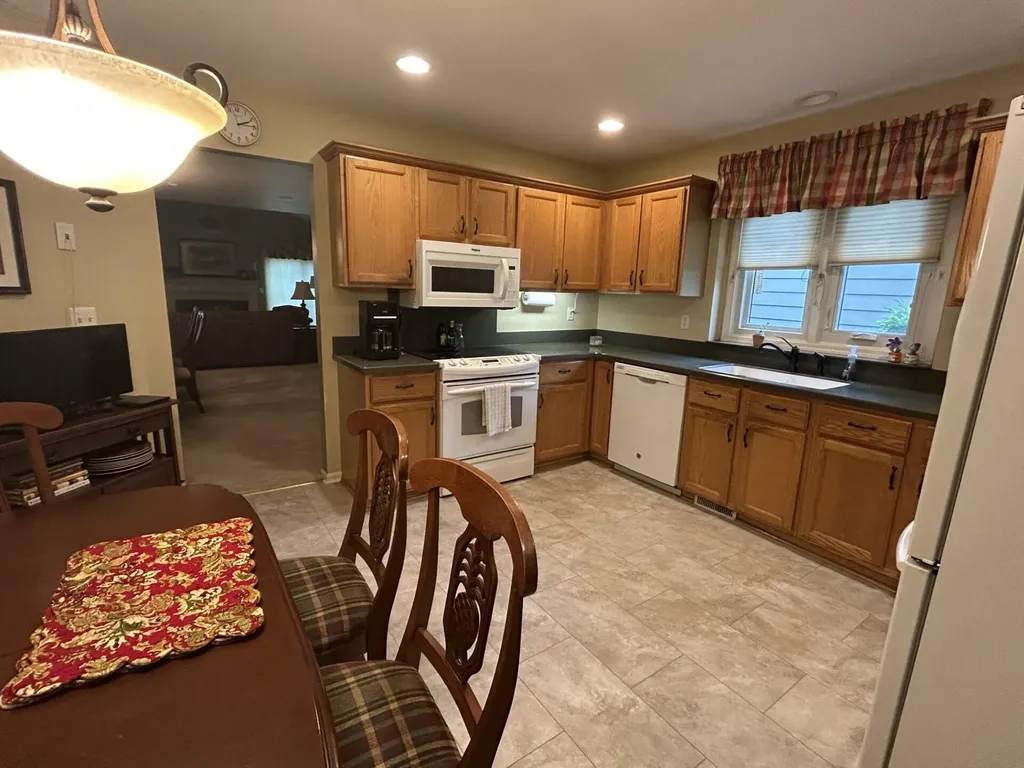 24587 Enchanted Drive Novi City MI 48374