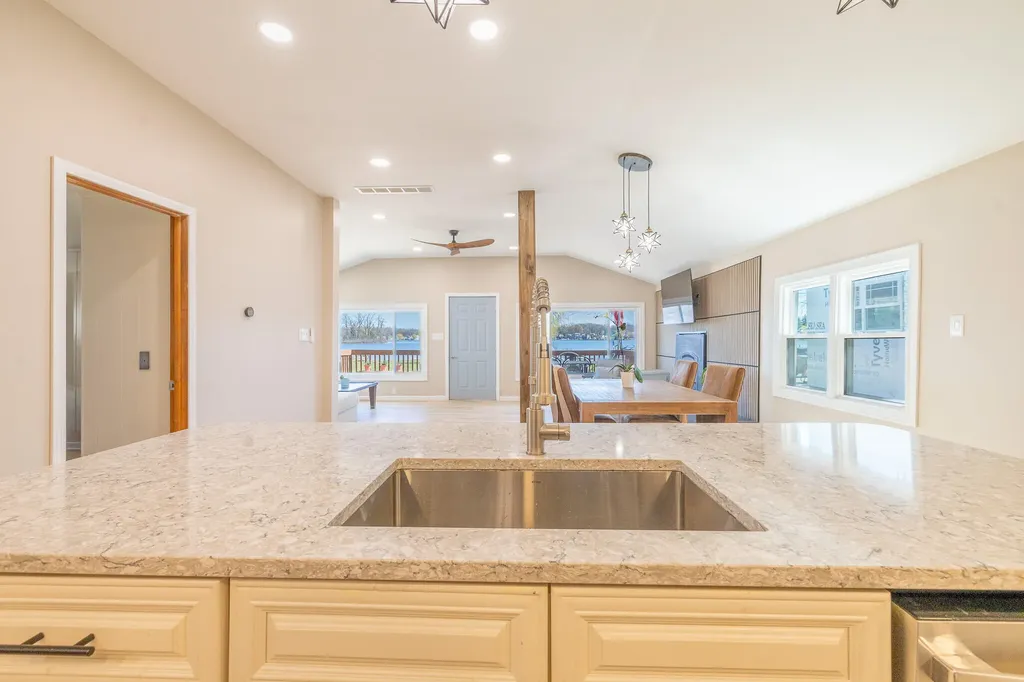 252 Evans Trail Franklin Township MI 49287