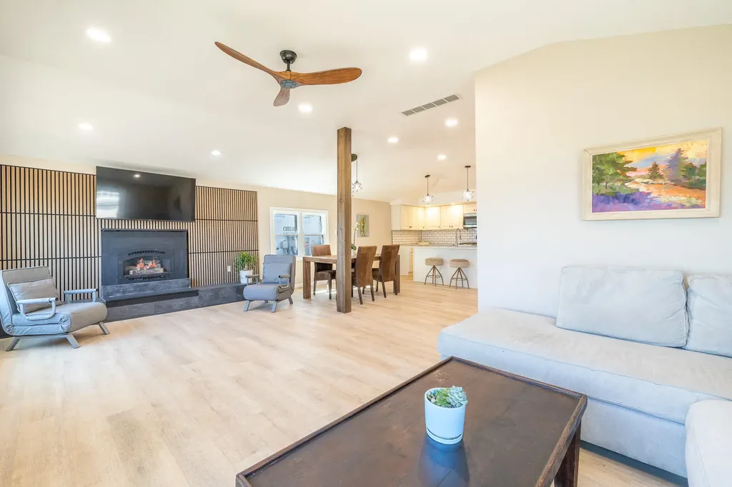 252 Evans Trail Franklin Township MI 49287