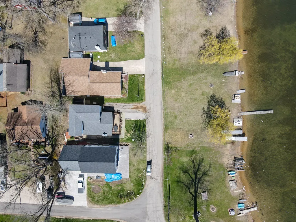 252 Evans Trail Franklin Township MI 49287