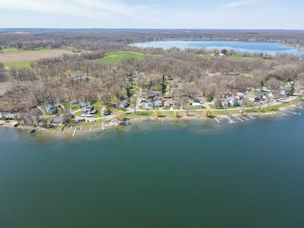 252 Evans Trail Franklin Township MI 49287