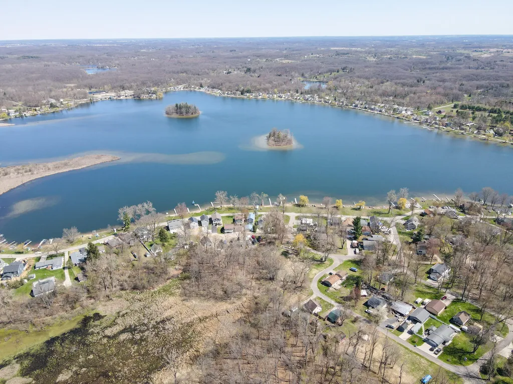 252 Evans Trail Franklin Township MI 49287