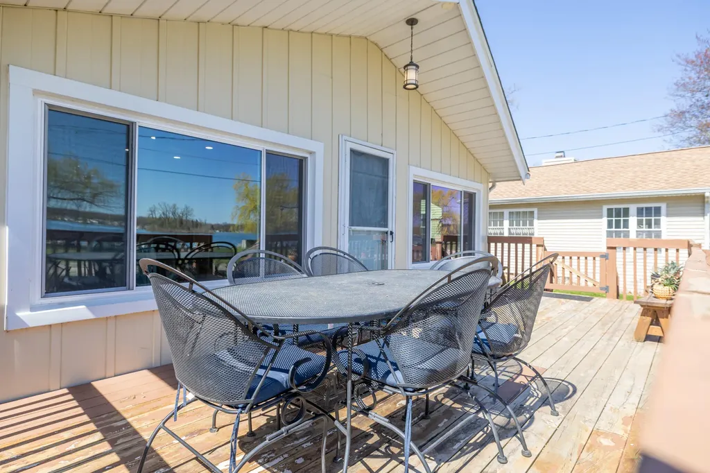 252 Evans Trail Franklin Township MI 49287