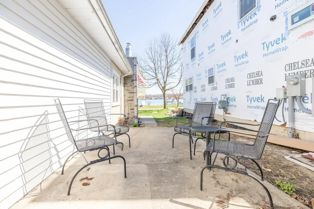 252 Evans Trail Franklin Township MI 49287