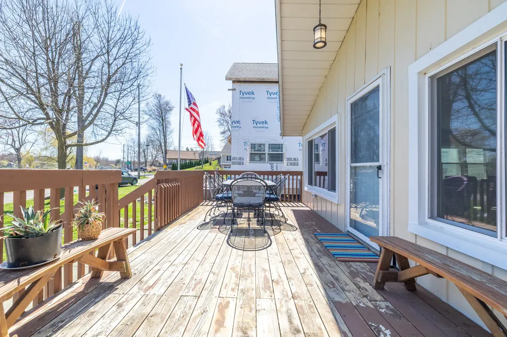 252 Evans Trail Franklin Township MI 49287