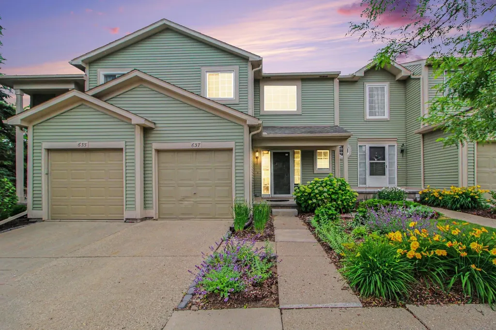 637 Liberty Pointe Drive Ann Arbor City MI 48103