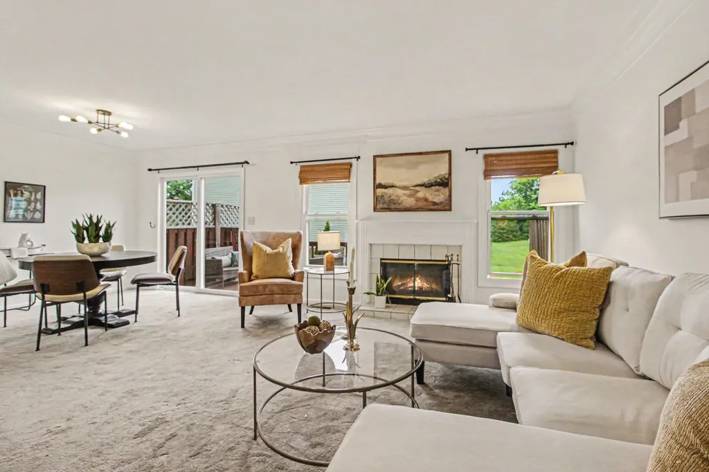 637 Liberty Pointe Drive Ann Arbor City MI 48103
