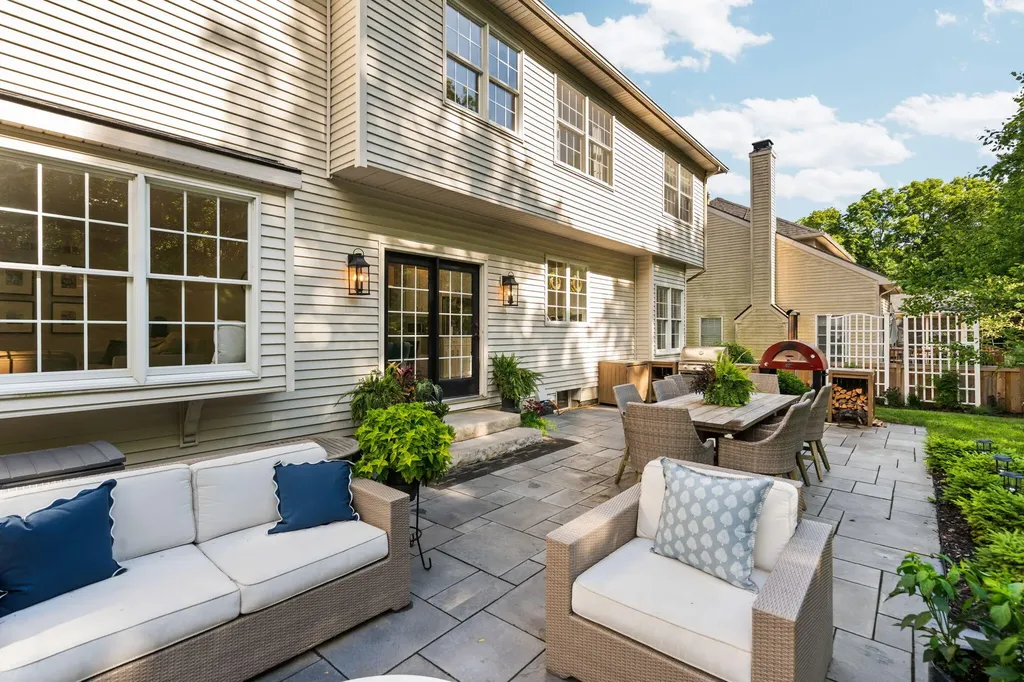 1730 Timber Trail Ann Arbor City MI 48103