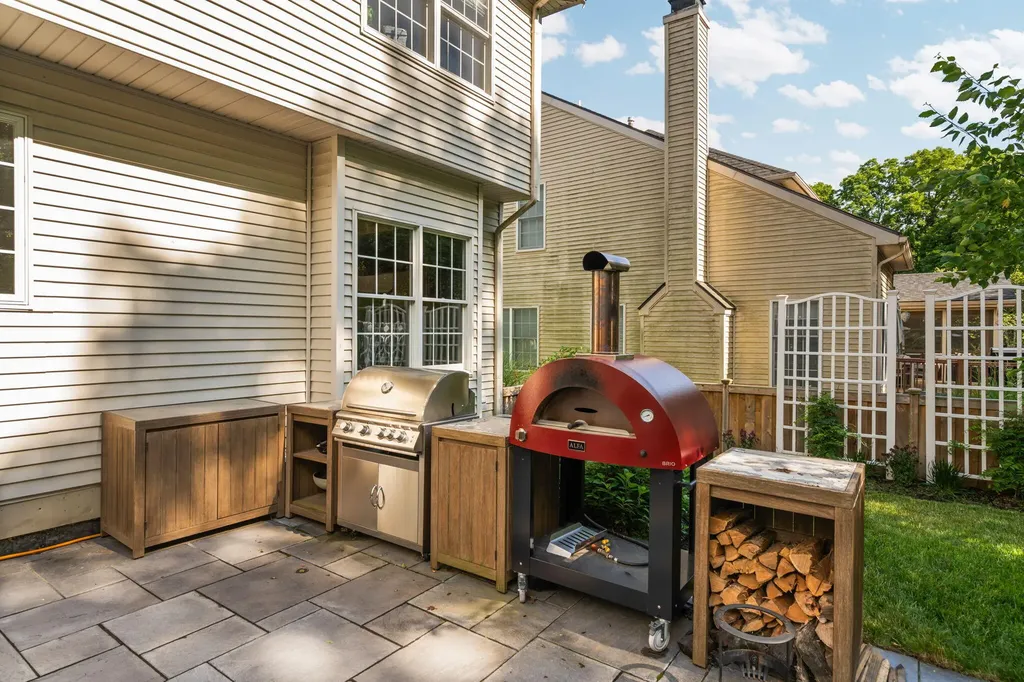 1730 Timber Trail Ann Arbor City MI 48103