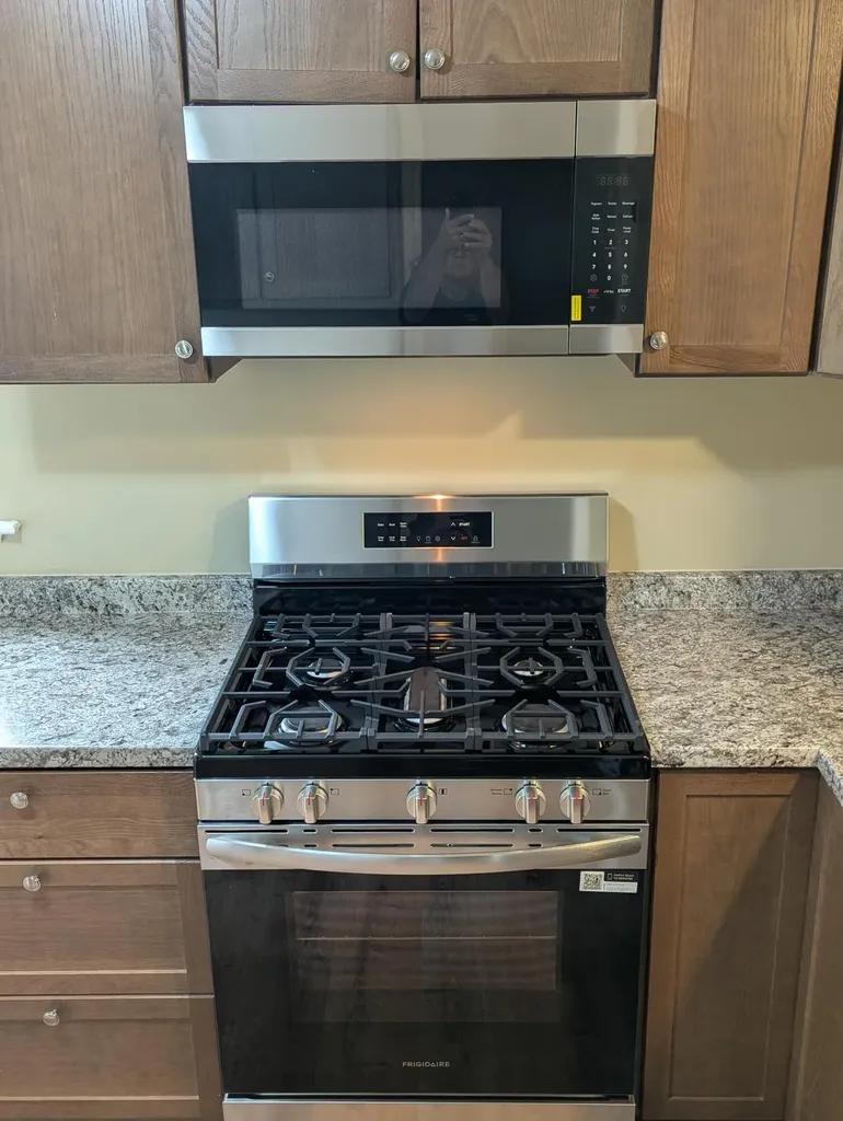 820 Nash Avenue Ypsilanti Charter Township MI 48198