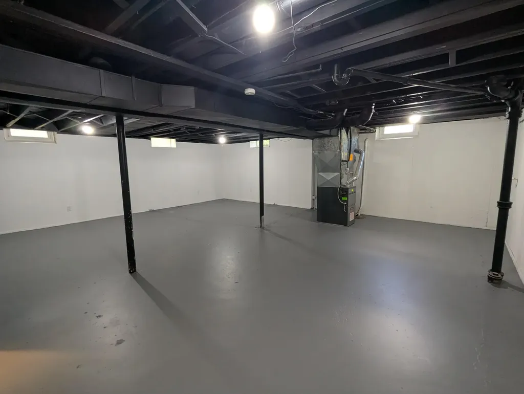 820 Nash Avenue Ypsilanti Charter Township MI 48198