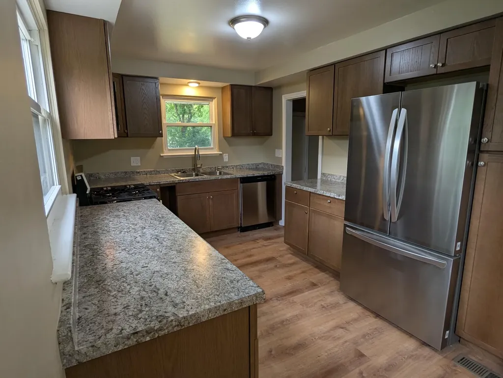 820 Nash Avenue Ypsilanti Charter Township MI 48198