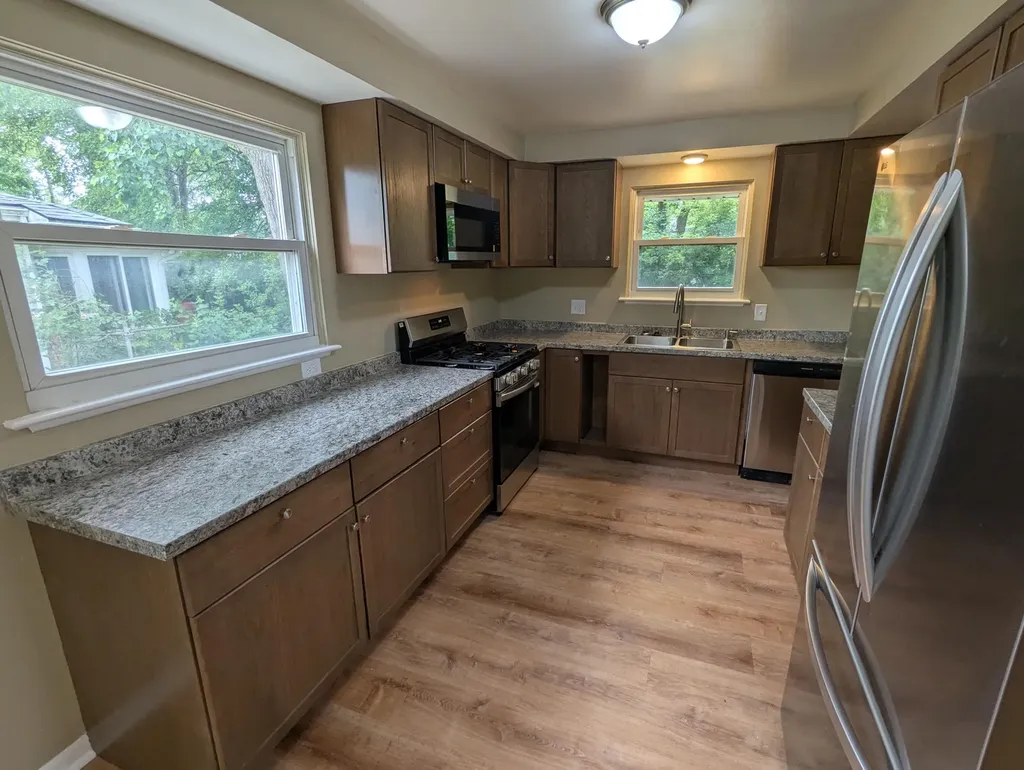 820 Nash Avenue Ypsilanti Charter Township MI 48198