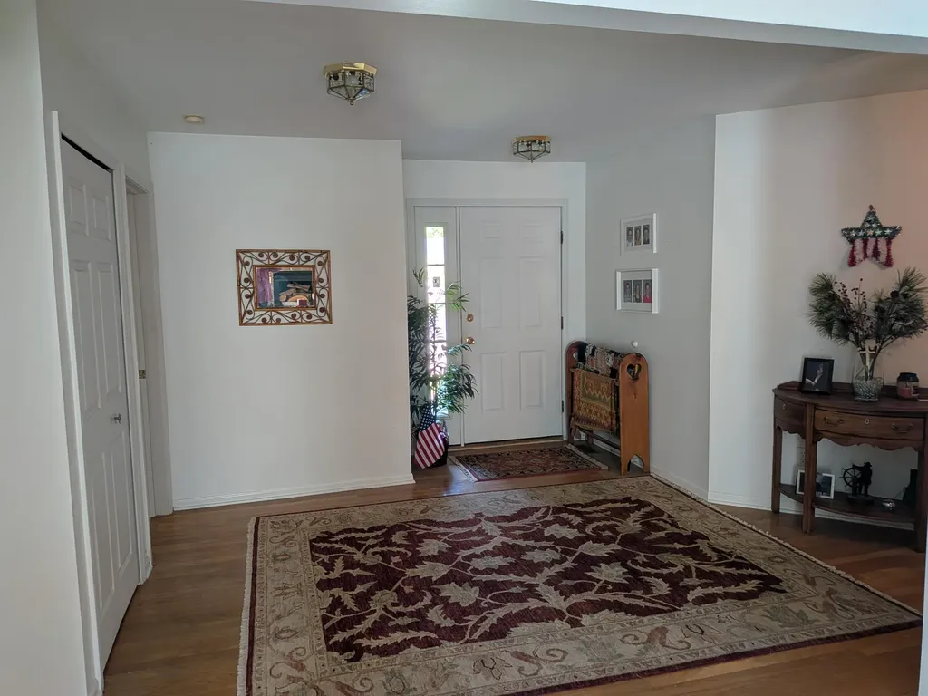 619 Hill Crest Court Milford Village MI 48381