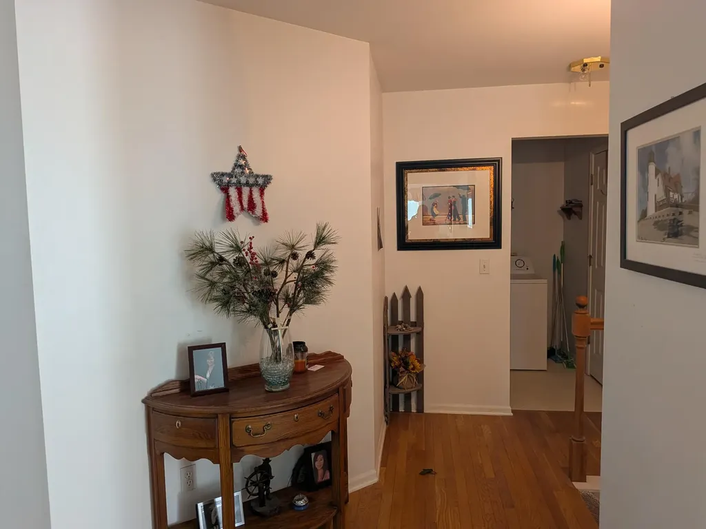 619 Hill Crest Court Milford Village MI 48381