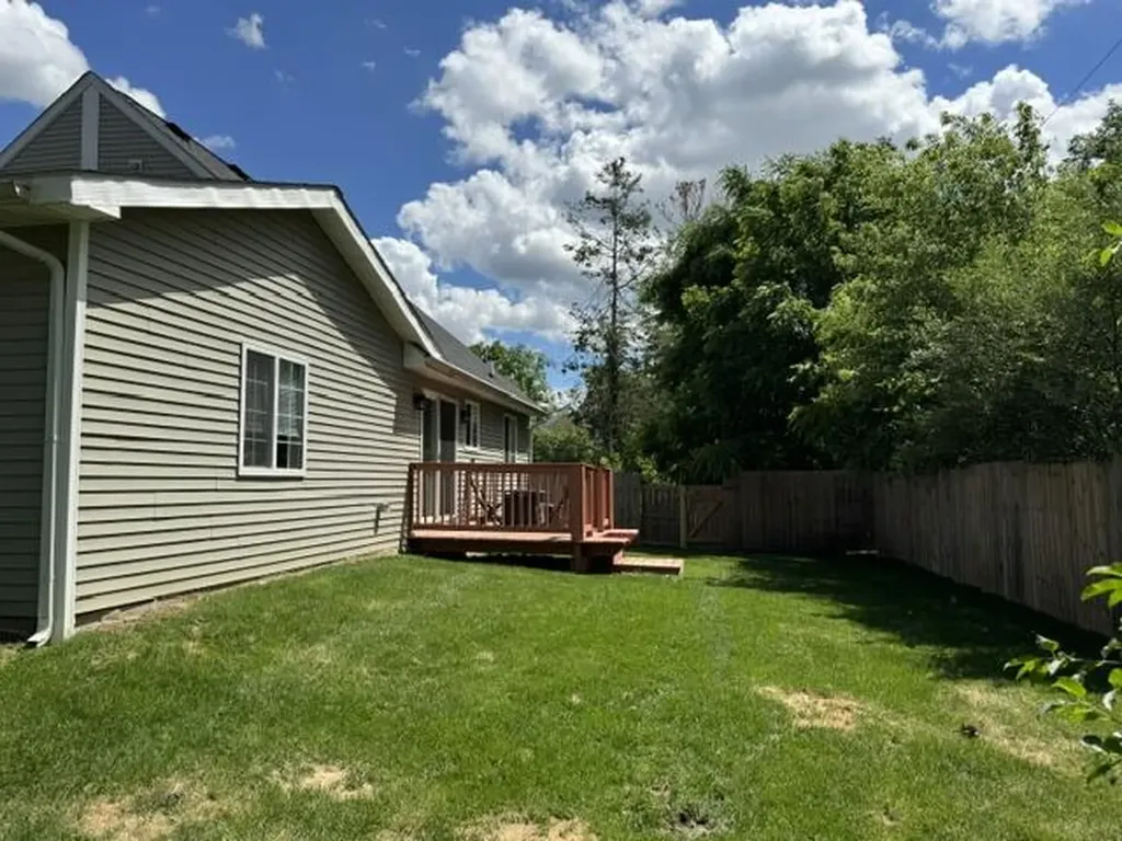 1 Maple Village Court Ann Arbor City MI 48103