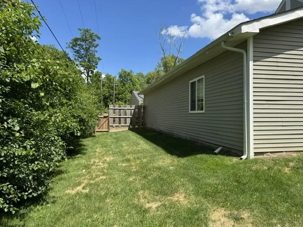 1 Maple Village Court Ann Arbor City MI 48103