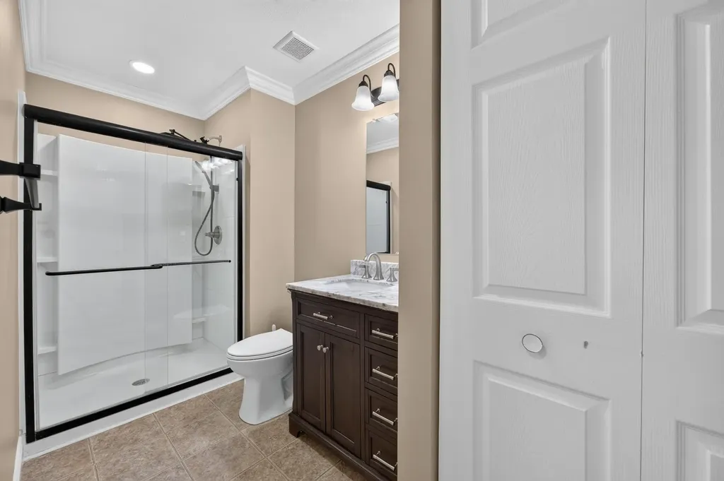 8049 Beechwood Boulevard Lima Township MI 48130