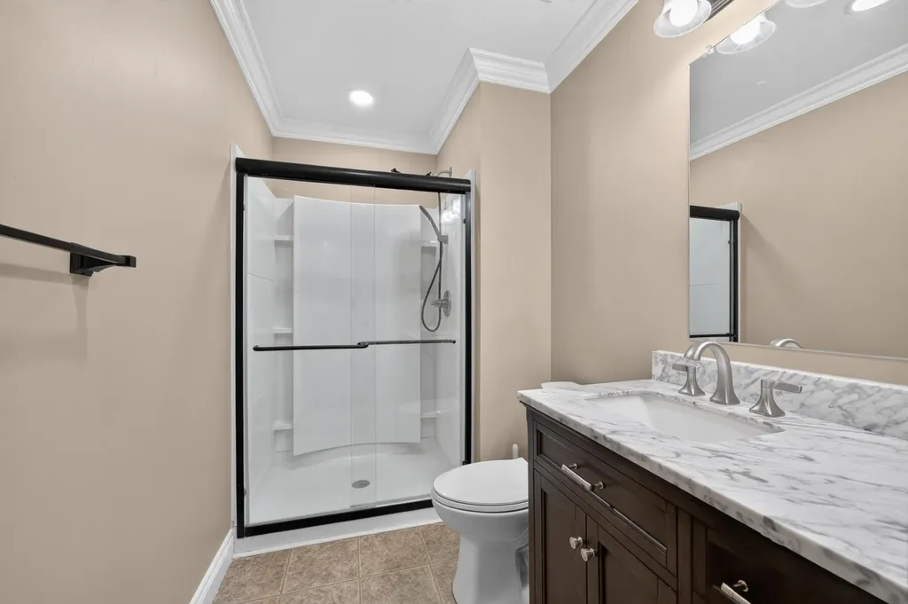 8049 Beechwood Boulevard Lima Township MI 48130