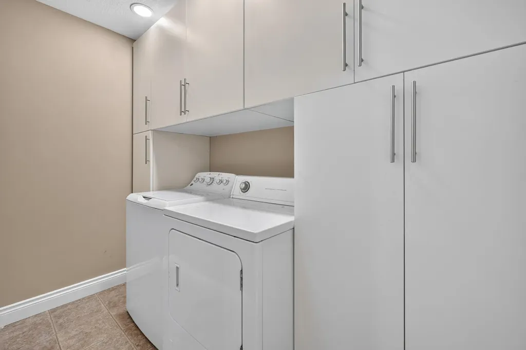8049 Beechwood Boulevard Lima Township MI 48130