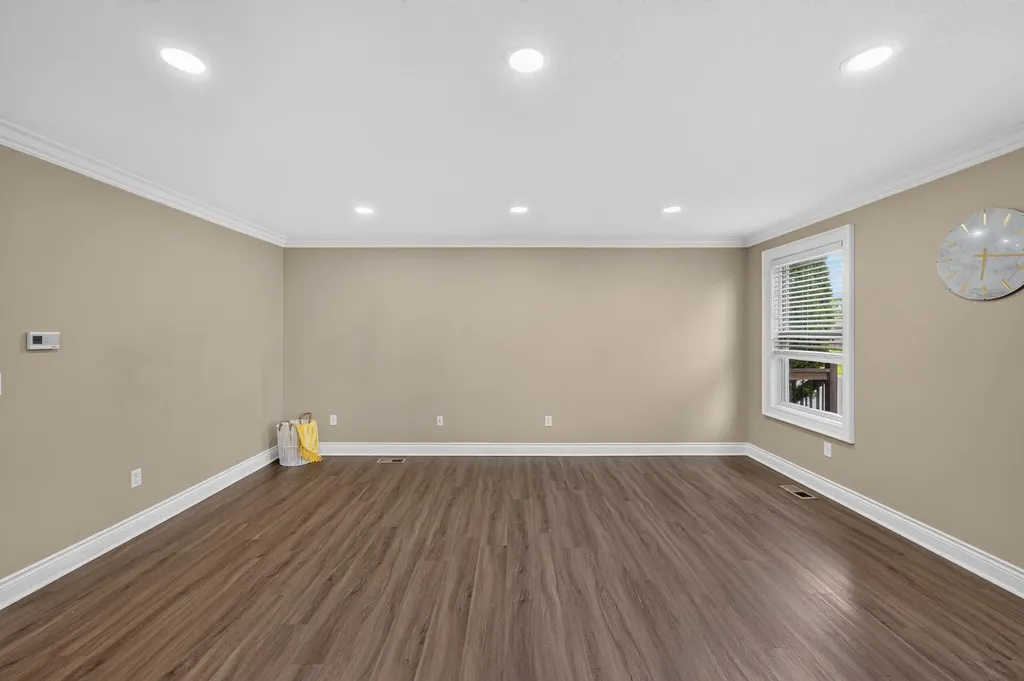 8049 Beechwood Boulevard Lima Township MI 48130