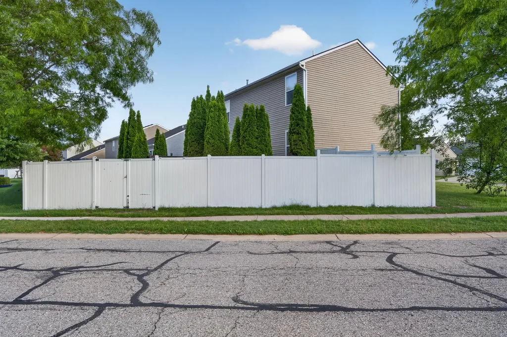 8049 Beechwood Boulevard Lima Township MI 48130