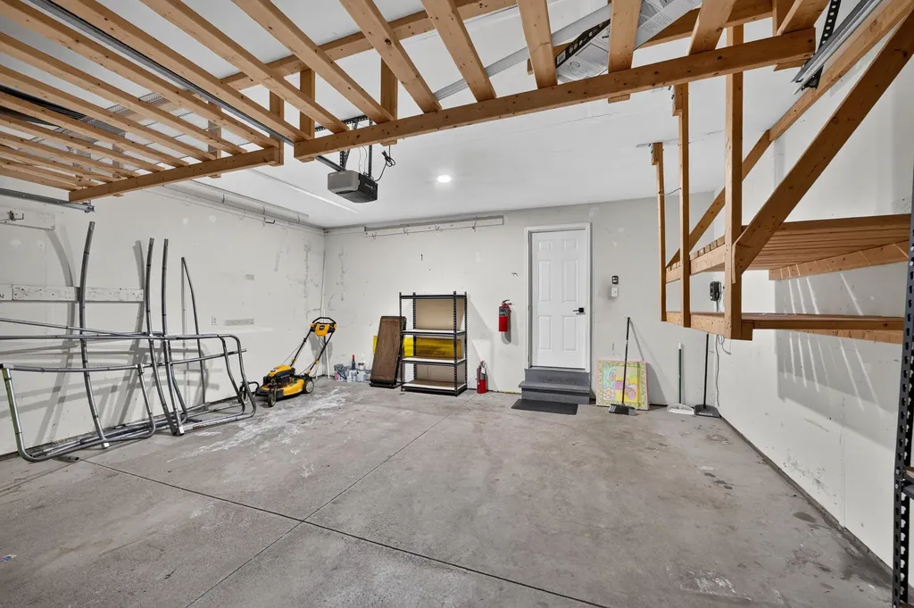 8049 Beechwood Boulevard Lima Township MI 48130