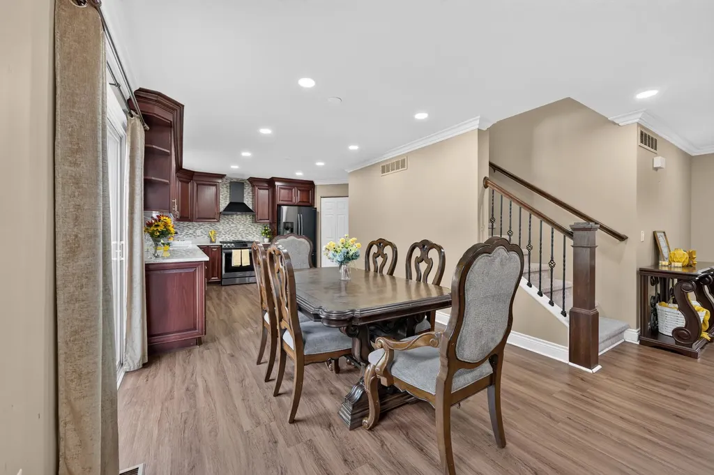 8049 Beechwood Boulevard Lima Township MI 48130
