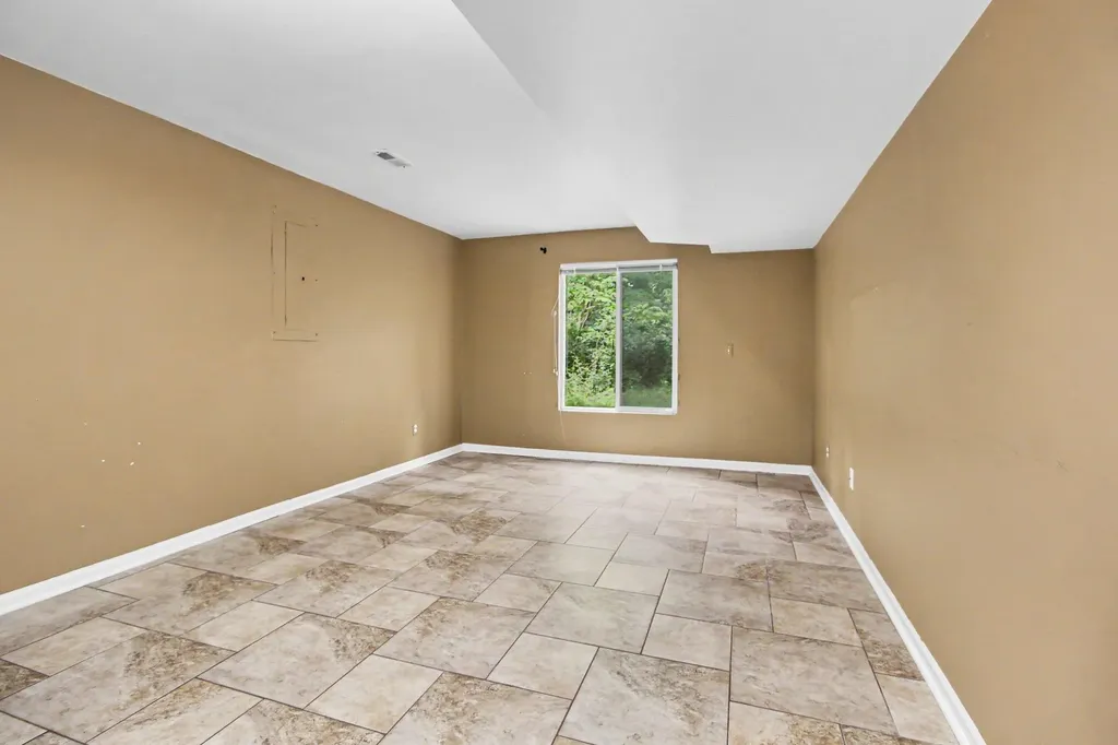 183 Kingsbrook Avenue Ann Arbor City MI 48103