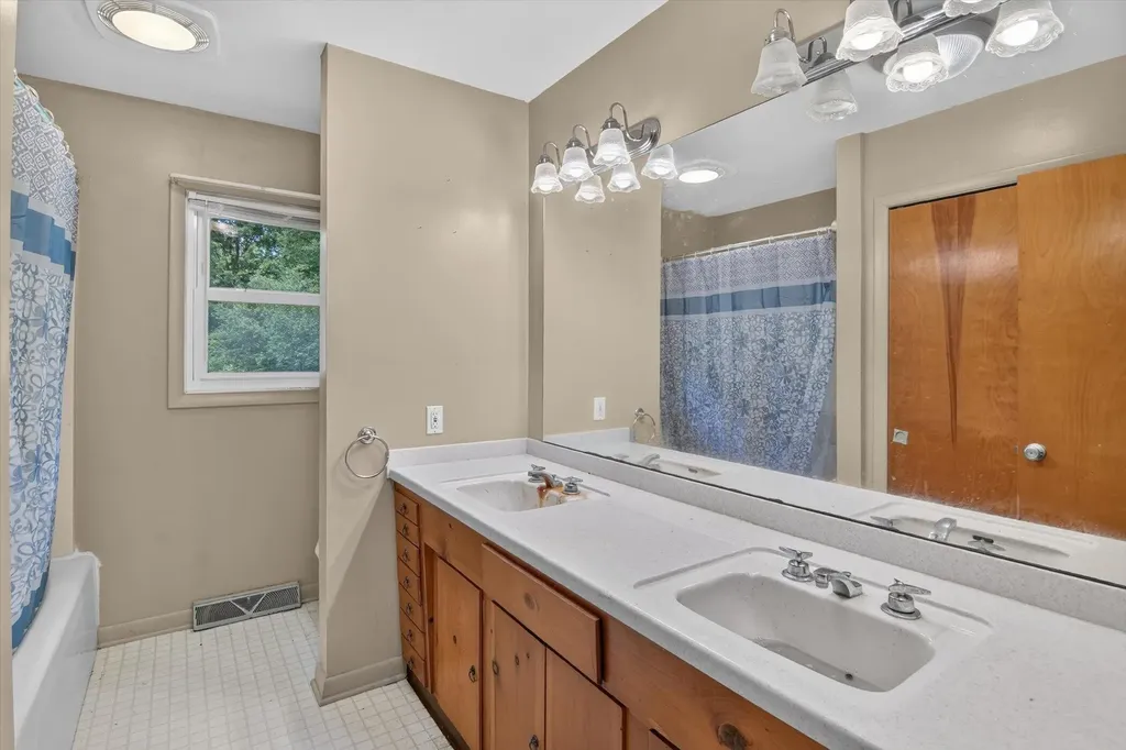 7836 Cuff Road Sandstone Township MI 49269