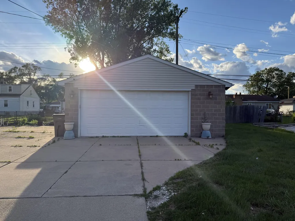 3886 14th Street Ecorse City MI 48229