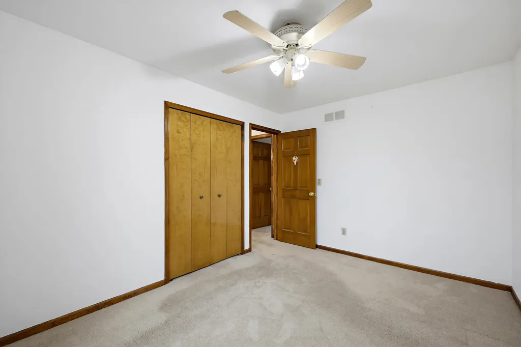 24762 White Plains Drive Novi City MI 48374