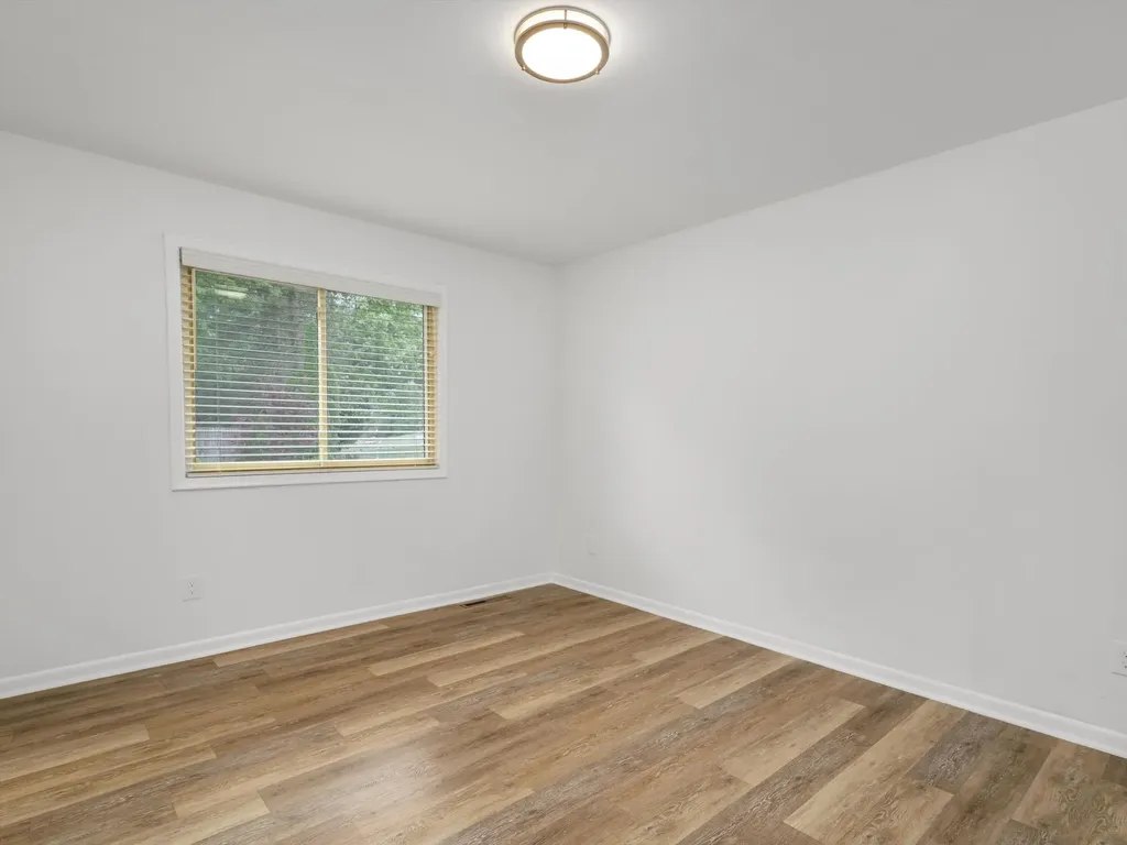 3941 Loch Drive Highland Charter Township MI 48357