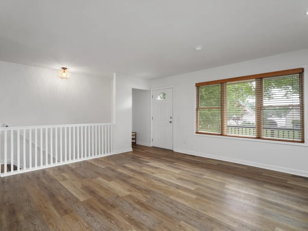 3941 Loch Drive Highland Charter Township MI 48357
