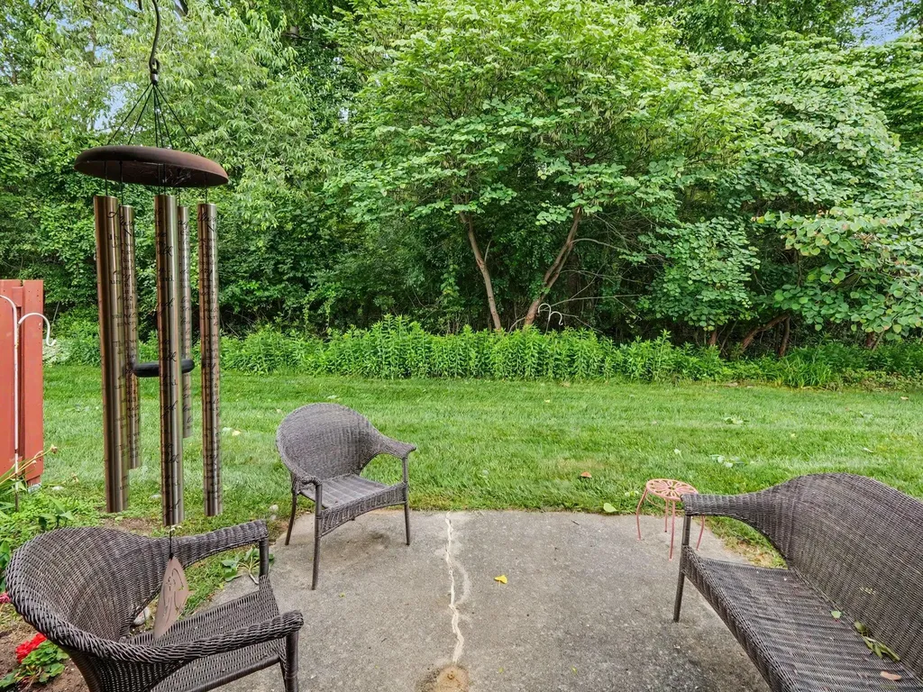563 Yorkshire Square Milan City MI 48160