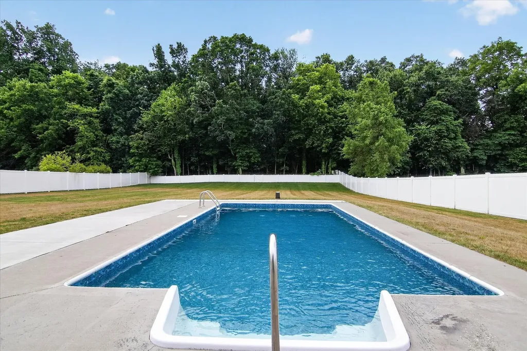 2066 Friar Tuck Circle Raisin Township MI 49221